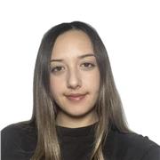 Profesora de apoyo tanto online como preseencial